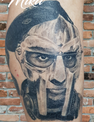 Tatouage MF DOOM by Mika